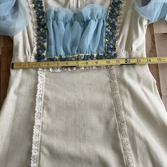 Vtg 60-70s Renaissance Style Dress Peasant Lace Floral Ribbon Cream Light Blue 6 - Picture 12 of 14